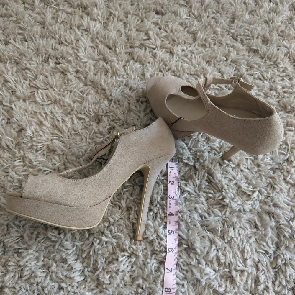 Charming‎ Charlie platform heels